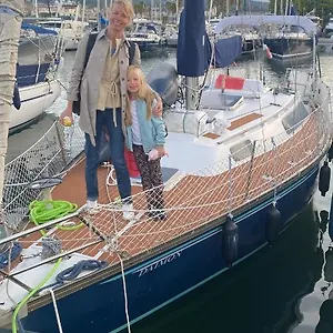 Welcome Aboard Yacht Cruiser! Mataró